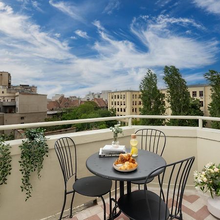 Apartamento Little Paris By Urbanesq Bucarest Exterior foto